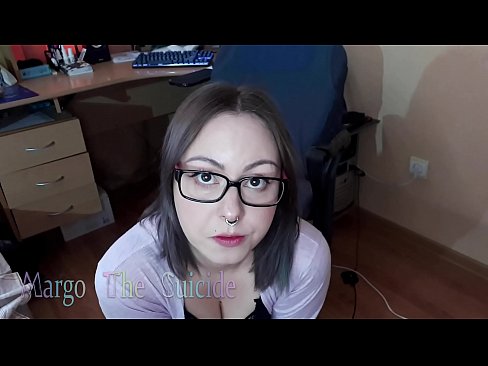 ❤️ မျက်မှန်တပ်ထားသော Sexy ကောင်မလေး Dildo ကို ကင်မရာတွင် နက်ရှိုင်းစွာ စုပ်သည်။ ❌ super sex မှာ ငါတို့မှာ ❌️